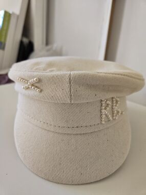 Pearl-Accent Cream Baker Boy Cap